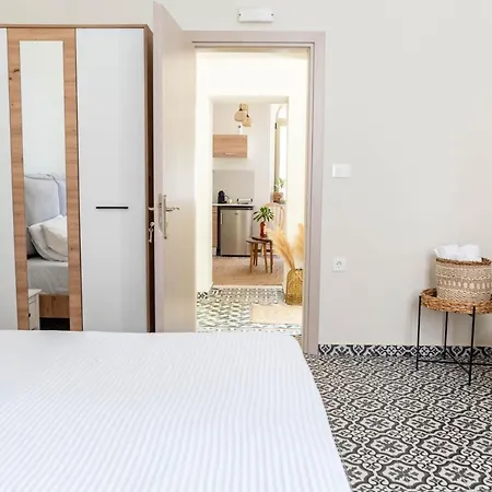 Kosnian * Κως Πόλη