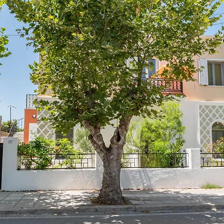 Kosnian 펜션 코스 타운